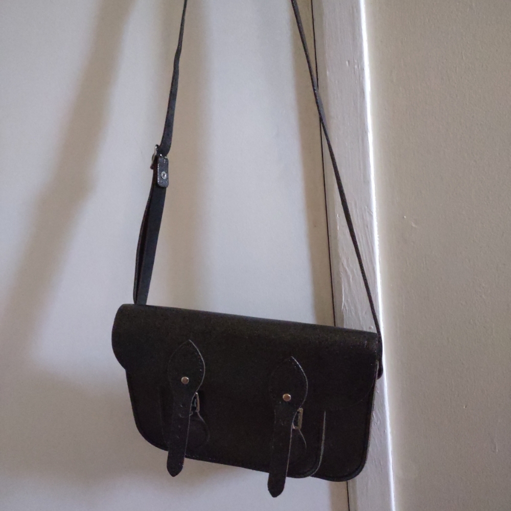 Cambridge Satchel Company 13 Inch Black Silver Crossbody Bag